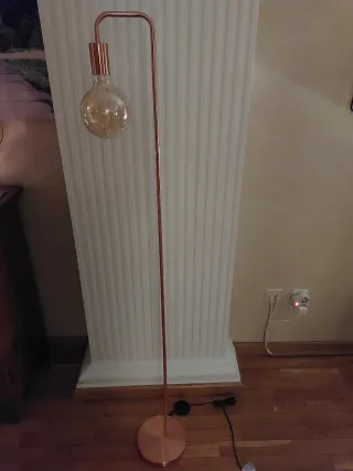 Lámpara de pie