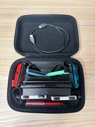 Nintendo Switch + Accesorios URGE VENTA