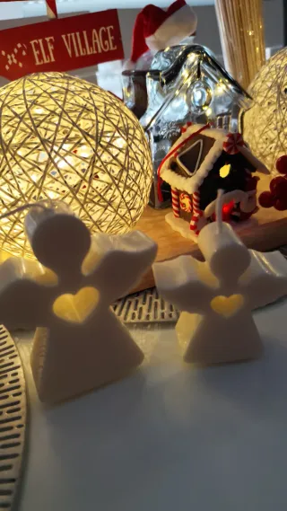 Candele artigianali di soia a forma di angelo