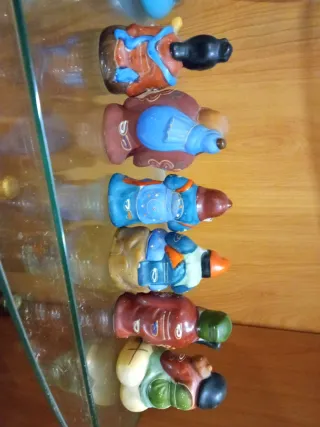 Figuras orientales de cerámica