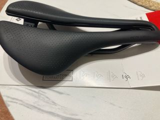 Sillín Bontrager Aeolus Pro carbon 155