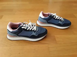 URGE!! Zapatillas azules y rosas n° 37 HOFF