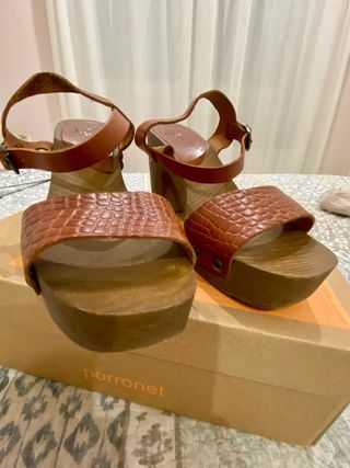 Sandalias Porronet de tacón madera