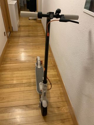 Patinete Eléctrico Xiaomi Mi Scooter 3