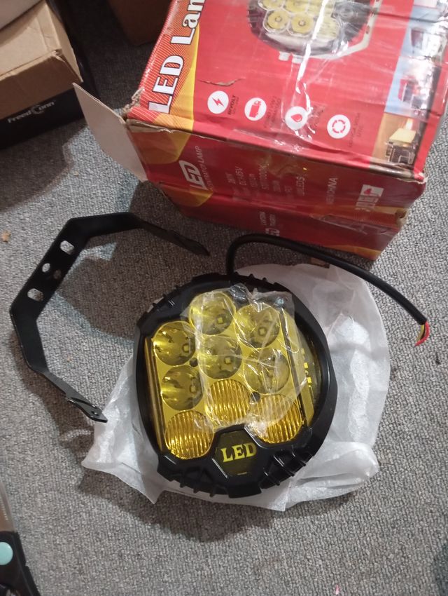 Faro LED 7 Pulgadas Amarillo