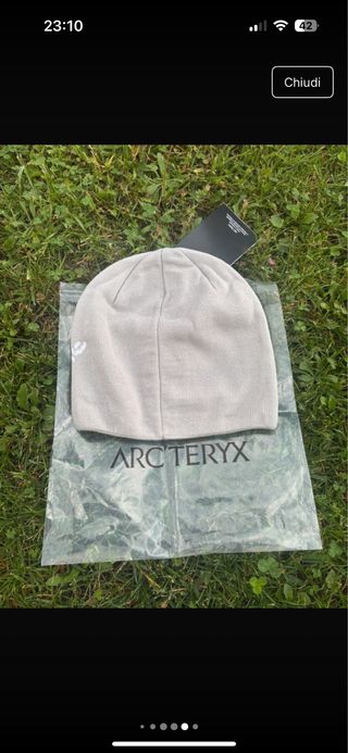 Cappello Arc'teryx Grigio Bianco