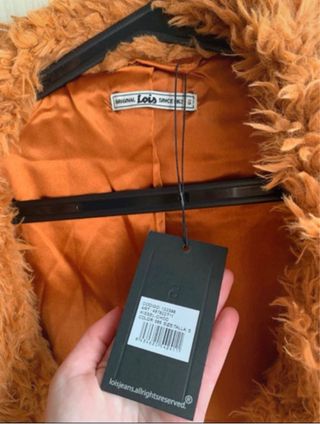 Abrigo Lois de Pelito