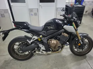 Colin Honda CB 650 R Negro Brillo