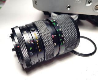 Canon AE-1 con objetivo FD 50mm 1:1.8 S.C.