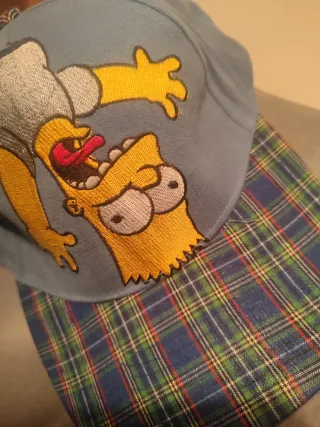 Gorra Bart Simpson bordada