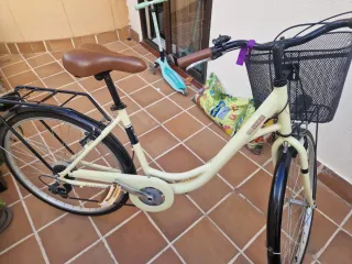 Bicicleta Connor Soho Crema