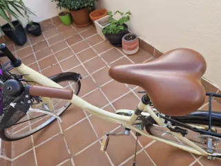 Bicicleta Connor Soho Crema