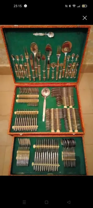 Cubertería Acero Inoxidable en Maleta Vintage