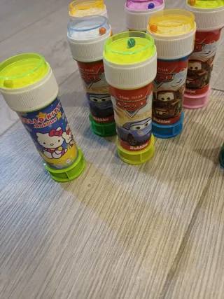 Pomperos infantiles varios personajes