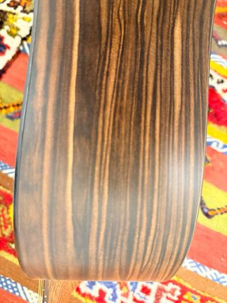 Guitarra Martin DX2E Burts Abeto Macassar...