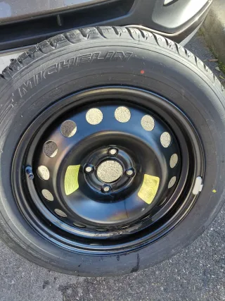 NEUMÁTICO NUEVO MICHELIN CON LLANTA