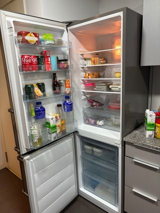 Frigorífico combi Daewoo RN-43NPT No Frost A+ en b