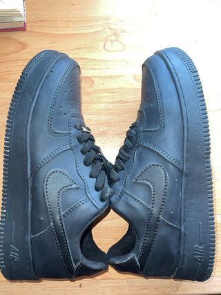 Nike Air Force 1 Talla 41 Negras