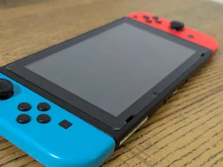 Nintendo Switch con accesorios