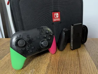 Nintendo Switch con accesorios