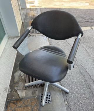 Sedia da barbiere vintage