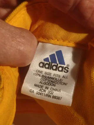 Gorra Adidas Amarilla
