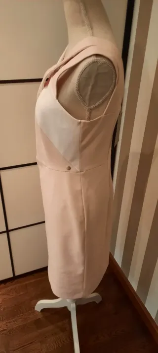 Vestido Pedro del Hierro pvp 285