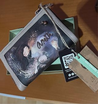 Monedero mediano Anekke