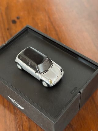 modellino di BMW MiniCooper da collezione