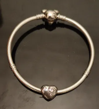 Charm Corazón Jesucristo Cruz Plata