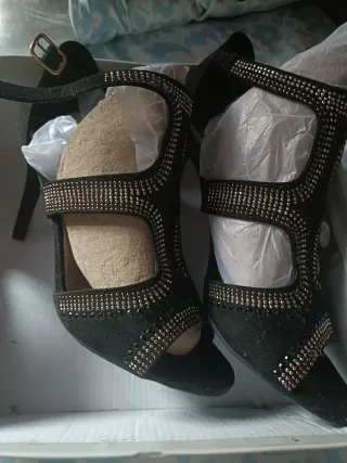 Sandalias Negras con Brillantes Talla 39