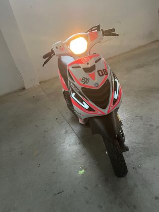 Piaggio Zip SP