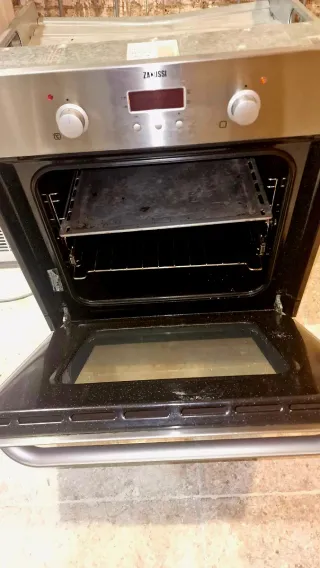 Horno Eléctrico Zanussi