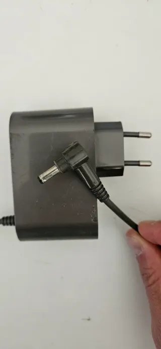 Caricabatterie e ricambi Dyson V10