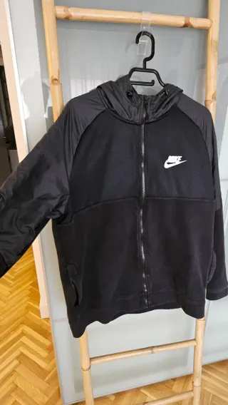 Chaqueta Nike Talla XL Negra
