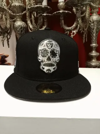 Gorra New Era 59Fifty Raiders Calavera 7.1/4