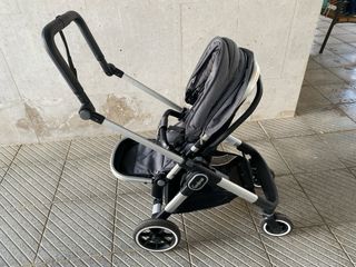 Silla de paseo para bebé incluye capazo COMO NUEVO
