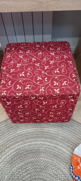 Puff cuadrado tela estampado floral