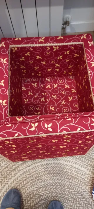 Puff cuadrado tela estampado floral