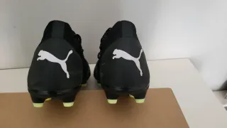 Botas de fútbol Puma Future Negras