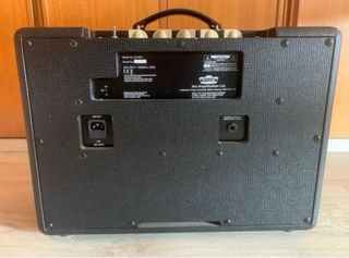 Amplificador VOX AC10C1