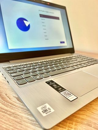 IMPECABLE ! Lenovo i5 10 gen - 8 Gb - 512 SSD NVMe