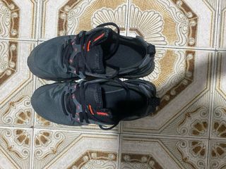 Nike Air Max 270 React ENG Talla 37.5