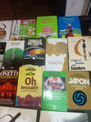Lote di libri a 1,50€ ciascuno