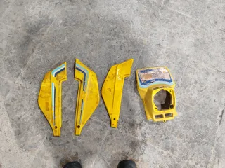 Carcasas Suzuki Minicross Amarillas lote