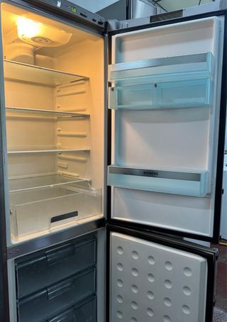 FRIGORÍFICO COMBI NO FROST MARCA SIEMENS EN INOX