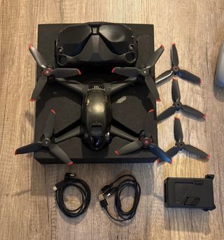 DJI FPV Fly More Combo Drone