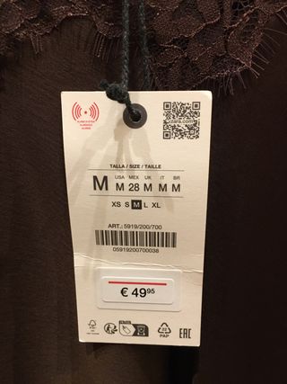 Vestido lencero Zara marrón con encaje