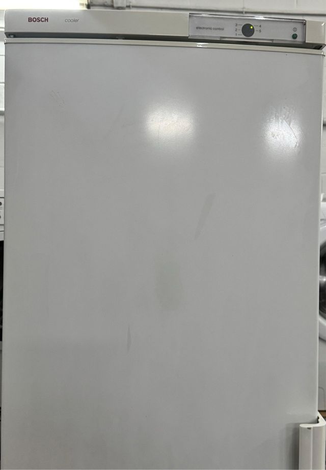 NEVERA SOLO NEVERA MARCA BOSCH NO FROST