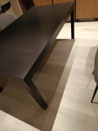 Mesa comedor extensible madera oscura